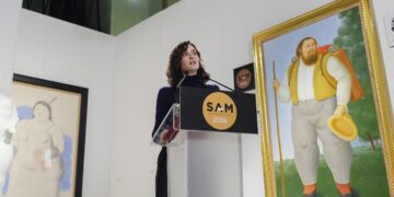 Díaz Ayuso ve llamativo que el ‘No a la guerra’ de Sánchez provenga de una persona que promueve la guerra entre españoles