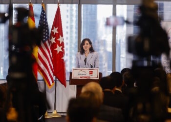 Díaz Ayuso anuncia nuevas ayudas pioneras en España de hasta 150.000 euros para apoyar el crecimiento de microempresas y autónomos