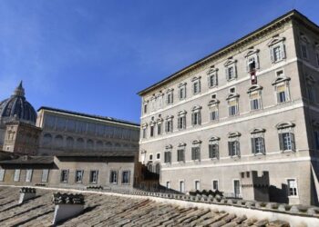 El Papa León toma posesión del apartamento en el Palacio Apostólico
