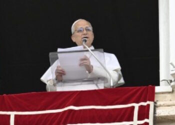 El Papa: La fe no es un acto ciego, llama a vivir un cristianismo “de ojos abiertos”