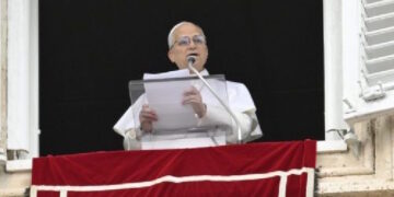 El Papa: La fe no es un acto ciego, llama a vivir un cristianismo “de ojos abiertos”