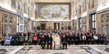 El Papa: urge recomponer la unidad ante la barbarie y la violencia