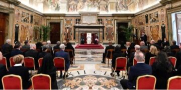 El Papa: «Que la dignidad de cada individuo sea reconocida y respaldada»