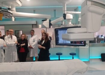 Hospital público Clínico San Carlos incorpora un quirófano híbrido cardiovascular de última generación pionero en España