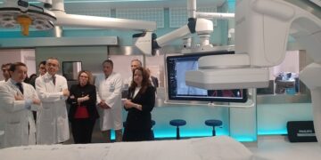 Hospital público Clínico San Carlos incorpora un quirófano híbrido cardiovascular de última generación pionero en España