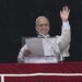 El Papa en el Ángelus: Nada de lo creado puede saciar nuestra sed interior