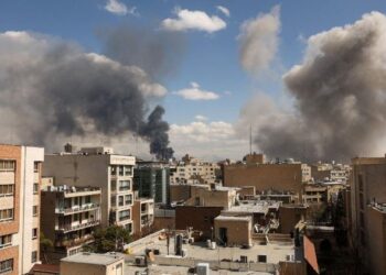 Irán. El Papa: la paz no se construye con amenazas mutuas ni con armas