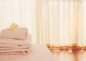 La Comunidad de Madrid actualiza la normativa de viviendas de uso turístico reforzando los requisitos de equipamiento y servicios de estos alojamientos