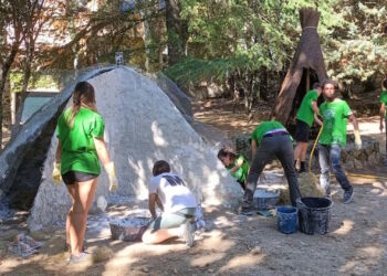 La Comunidad de Madrid amplía este verano un 164% su oferta de Campos de Voluntariado para jóvenes en 31 países de Europa, Asia y América