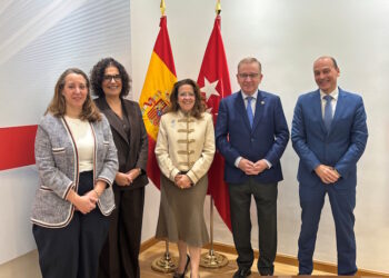 La profesión de Enfermería será declarada como categoría deficitaria
