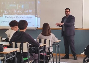 La Comunidad de Madrid organiza sesiones informativas con la Comisión Europea para acercar a los estudiantes los valores y el funcionamiento de la UE