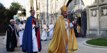 León XIV se reunirá en abril con la nueva arzobispa de Canterbury