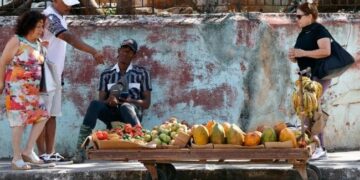 Obispo de Palm Beach pide ayuda urgente para Cuba