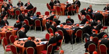 Sínodo: Tercer Informe Final sobre las mujeres en la vida y el gobierno de la Iglesia