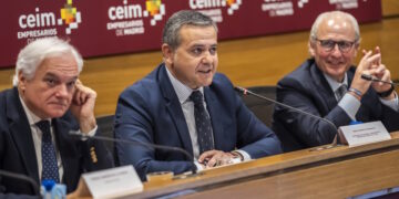 La Comunidad de Madrid reclama al Gobierno central que recupere el corredor ferroviario que conecta la capital con Aranda de Duero y Burgos