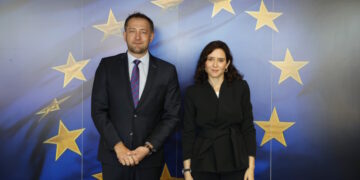 Díaz Ayuso pide a la UE reforzar los controles a productos agroalimentarios importados para proteger a sus agricultores y ganaderos