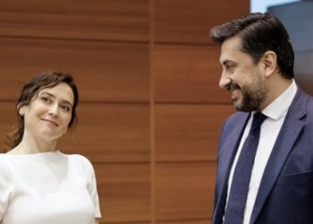 Díaz Ayuso al Psoe en el Pleno de la Asamblea de Madrid: “Son lo más negro de la corrupción que ha tenido España… todo con la connivencia del presidente del Gobierno”