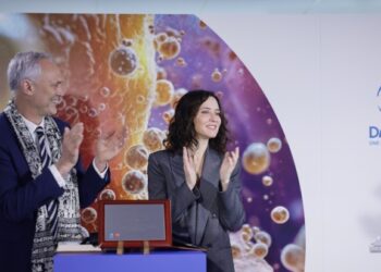 Díaz Ayuso anuncia la inversión de 40 millones en el hub de Ciencia de Danone en Tres Cantos que aunará investigación, innovación y excelencia
