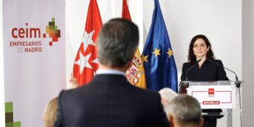 Díaz Ayuso denuncia que la presidenta del Congreso esté vinculada «a una de las tramas de corrupción del Gobierno» por la «compra fraudulenta de material sanitario en pandemia”
