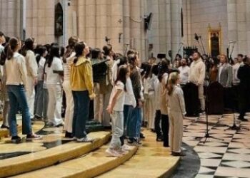 Pablo Cebrián: «La propia música encarna ese gesto de alzar la mirada»