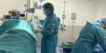 Más de 156 millones de euros invertidos en dispositivos cardiacos y prótesis de rodilla