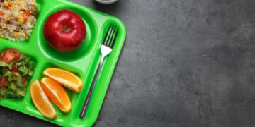 La Comunidad de Madrid ofrecerá desayunos escolares gratuitos a 1.600 niños de familias vulnerables