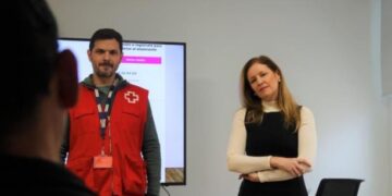 La Comunidad de Madrid presta atención social y sanitaria a 230 personas sin hogar durante la Campaña contra el frío