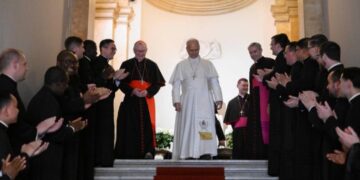 El Papa: la diplomacia pontificia al servicio de la paz, la verdad y la justicia