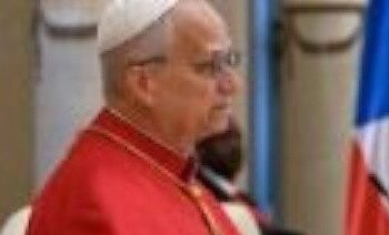 El Papa a las Autoridades: aplicar políticas contracorriente centradas en el bien común