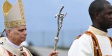 León XIV en Bamenda: No caer en el engaño de mezclar la fe católica con otras creencias