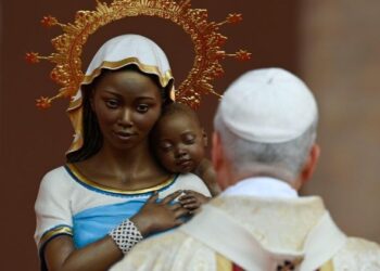 El Papa: Que el anuncio de la Palabra se convierta en pan bueno para todos