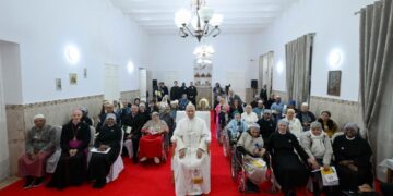 León XIV en “Ma Maison”, donde la fragilidad se convierte en esperanza