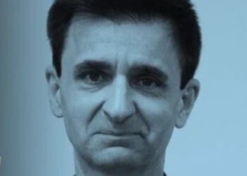 ¿Cerrar los informativos de RTVE hasta que sean informativos?