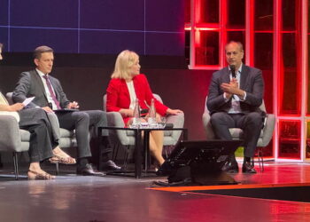 La Inteligencia Artificial se utilizará en la Comunidad de Madrid para anticiparse al crecimiento de la población y planificar infraestructuras y servicios