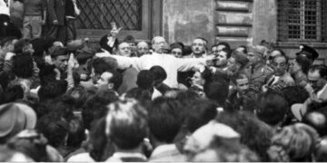 Cuando Pacelli defendió al cardenal Mundelein, quien había atacado a Hitler