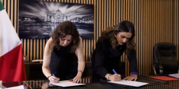 Díaz Ayuso comparte con la alcaldesa de Cuauhtémoc líneas de trabajo en materia cultural, turística y económica
