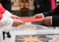 El Papa: hoy se busca la paz con las armas, es urgente fortalecer el diálogo