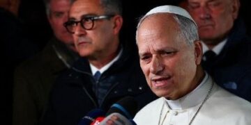 El Papa: la Iglesia anuncia el Evangelio. Si alguien me critica, que lo haga con la verdad