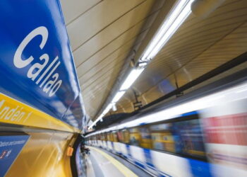 El sábado 6 de junio la apertura de Metro se empliará hasta las 2:30 para facilitar el desplazamiento de viajeros por la visita del Papa