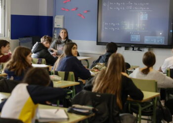 1.280 nuevos docentes se incorporarán a colegios e institutos públicos madrileños el próximo curso 2026/27