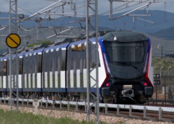 Comienzan las pruebas del primer tren automático que circulará en la Línea 6 de Metro