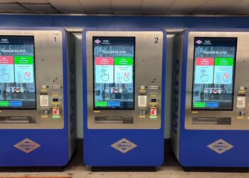 Instaladas 200 nuevas máquinas de venta de tarjetas de transporte en Metro con un diseño más moderno y funcional