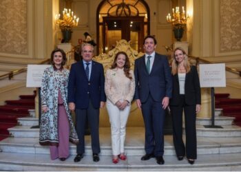 La Comunidad de Madrid aboga por una farmacia cada vez más cercana y accesible en momentos de cambio en el ámbito de la salud