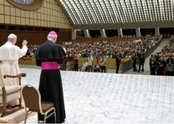 El Papa León XIV exige combatir la secularización y no permanecer en silencio