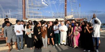 Un año de León: viajes, llamados a la paz y la misión de pastor por el mundo