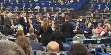 Parolin: La UE sea un «esfuerzo creativo» por la paz amenazada por nuevos conflictos