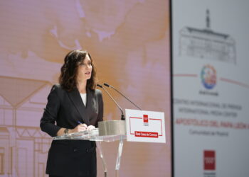 La presidenta agradece a León XIV haber elegido la región como primera capital europea de viaje apostólico