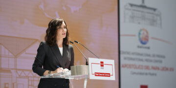 La presidenta agradece a León XIV haber elegido la región como primera capital europea de viaje apostólico