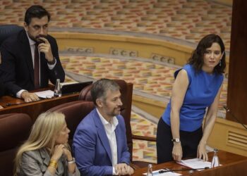 Díaz Ayuso anuncia que la economía madrileña creció un 3% el primer trimestre, tres décimas por encima de la media nacional