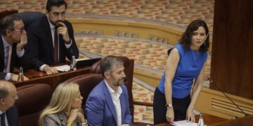 Díaz Ayuso anuncia que la economía madrileña creció un 3% el primer trimestre, tres décimas por encima de la media nacional
